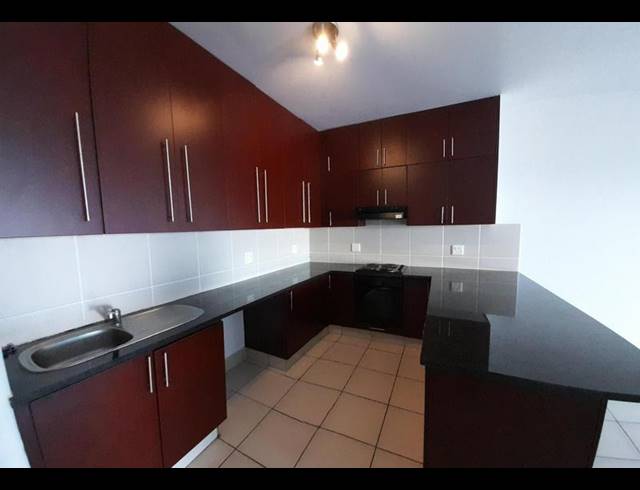 3 BEDROOM APARTMENT FOR SALE IN LA MERCY